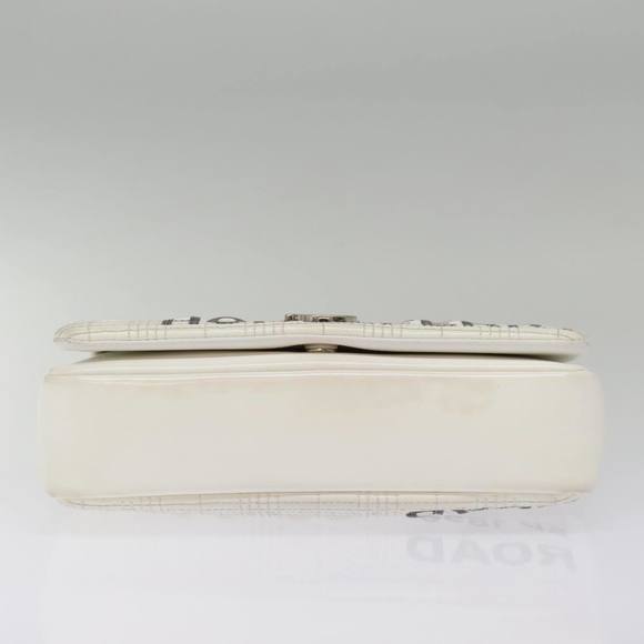 BURBERRY Roller Chain Shoulder Bag Patent leather White Silver Auth bs18894 - Picture 5 of 16